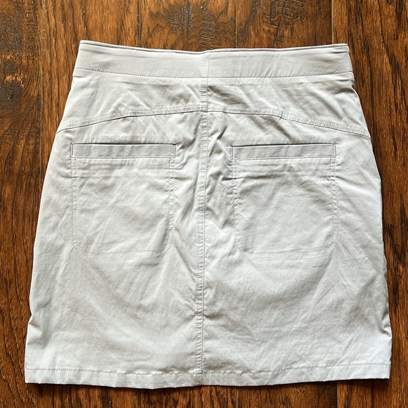 Eddie Bauer Women’s Horizon High Rise skort, size 0 - Picture 8 of 10